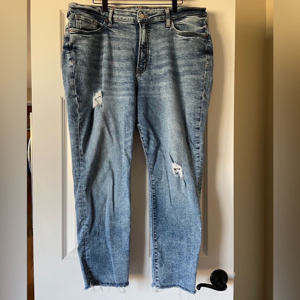 Distressed Plus Blue Jeans
